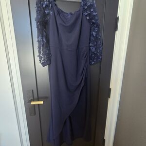 Elegant Navy Blue Dress with Floral Sleeves